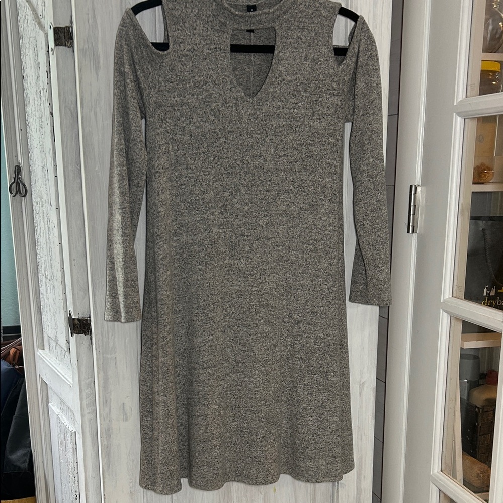 Gray Cut-Out Shoulder Dress Super Soft Size Medium